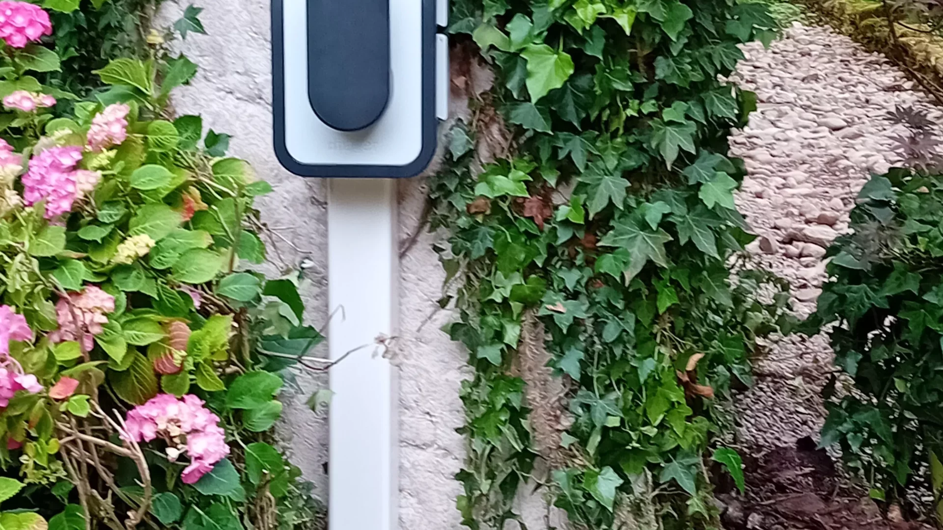 Installation dune borne de recharge de 22kw pour le gites du ruisseau dans la commune D'EPINAL dans les VOSGES (8)